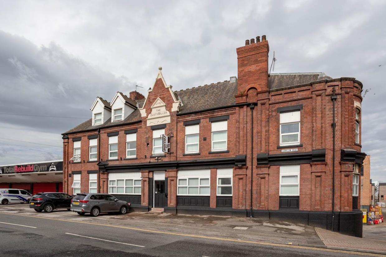 Dusties Hotel Rotherham Exterior photo